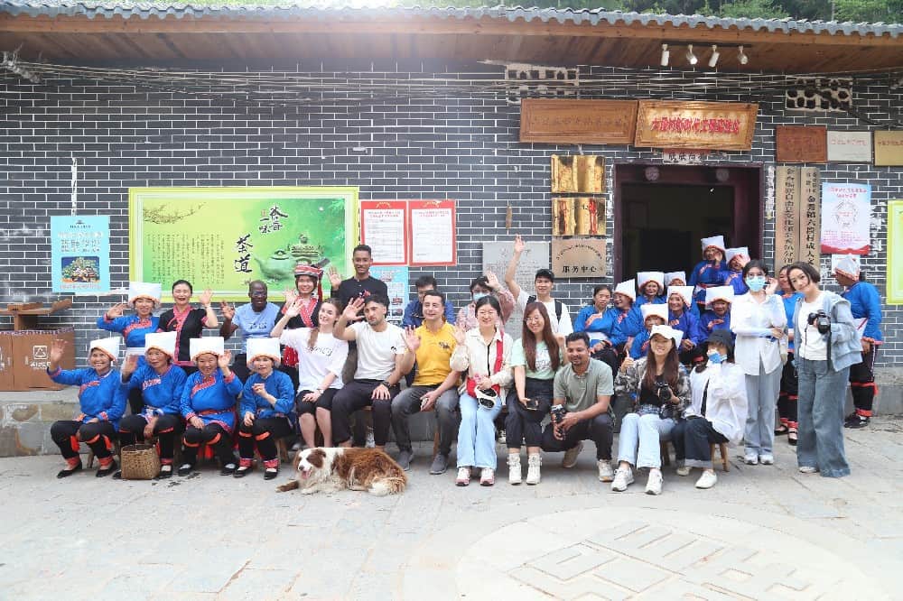 中外媒体专家齐聚来宾，讲述桂中大地上的中国故事