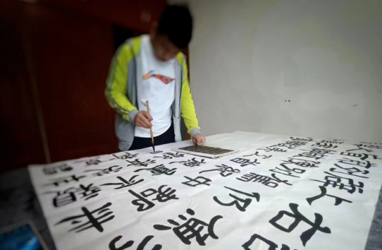 求学，亦或求生？