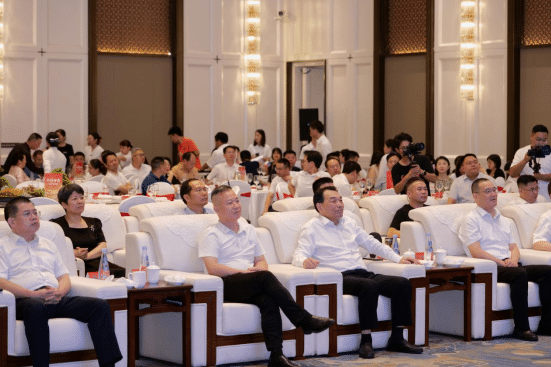 “侨聚萍乡·共叙发展”合作交流会顺利举行 粤港澳大湾区侨商齐聚萍乡